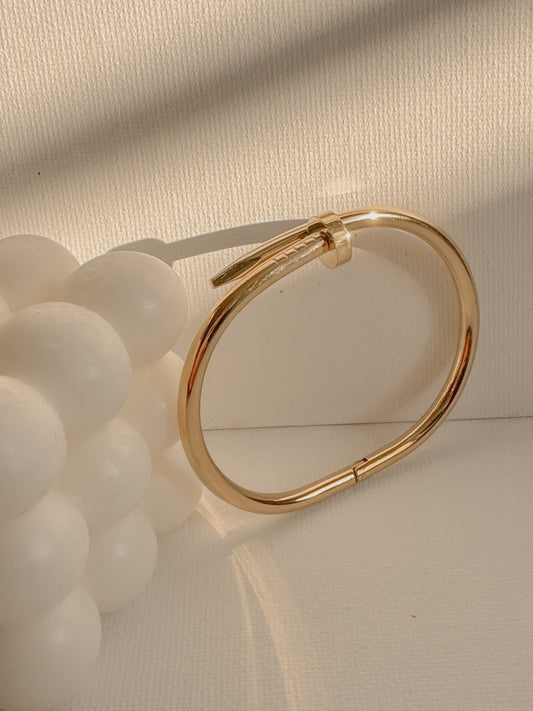 Nail Bangle