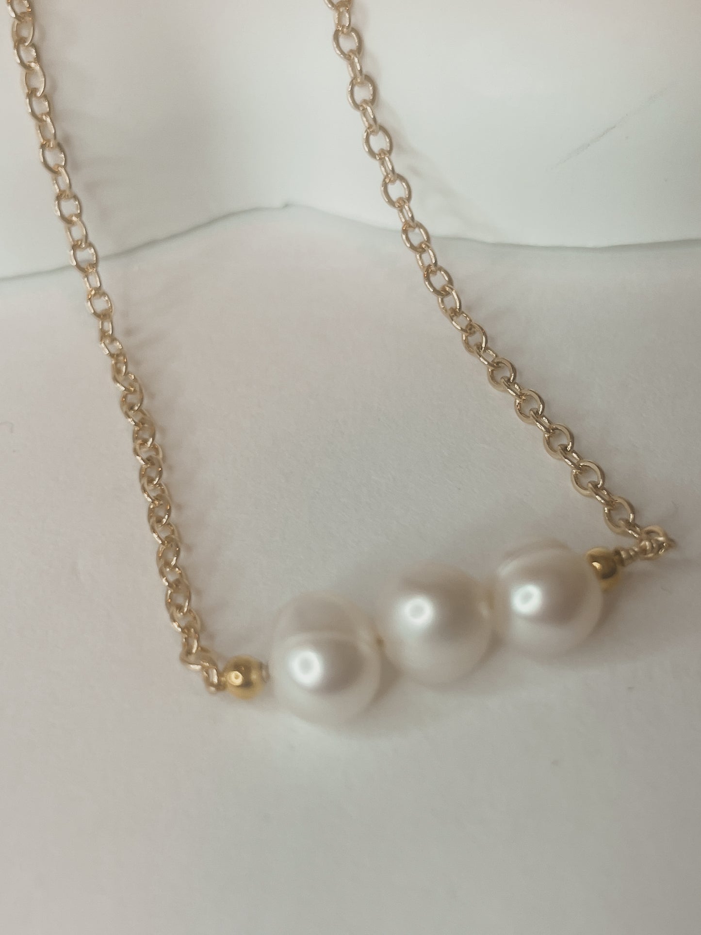 Dainty Pearl Bracelet