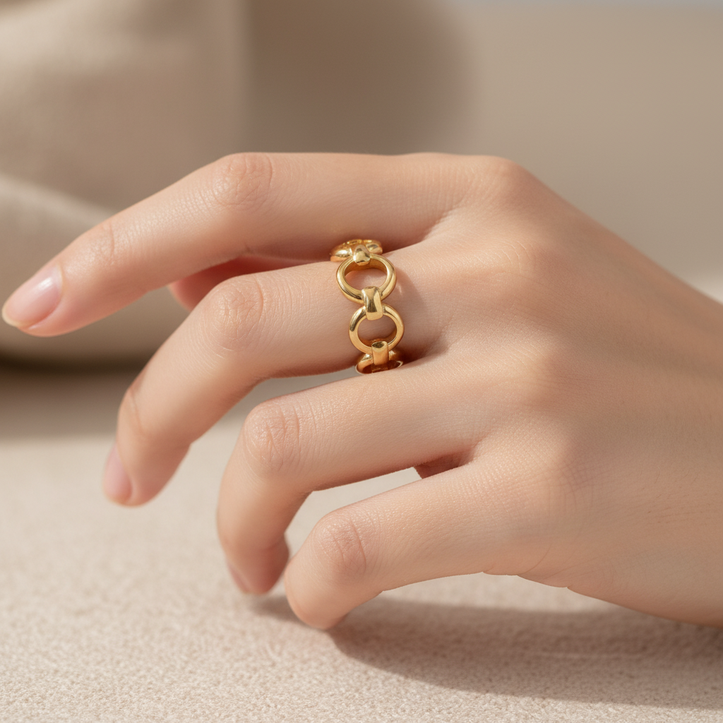 Claudia Ring
