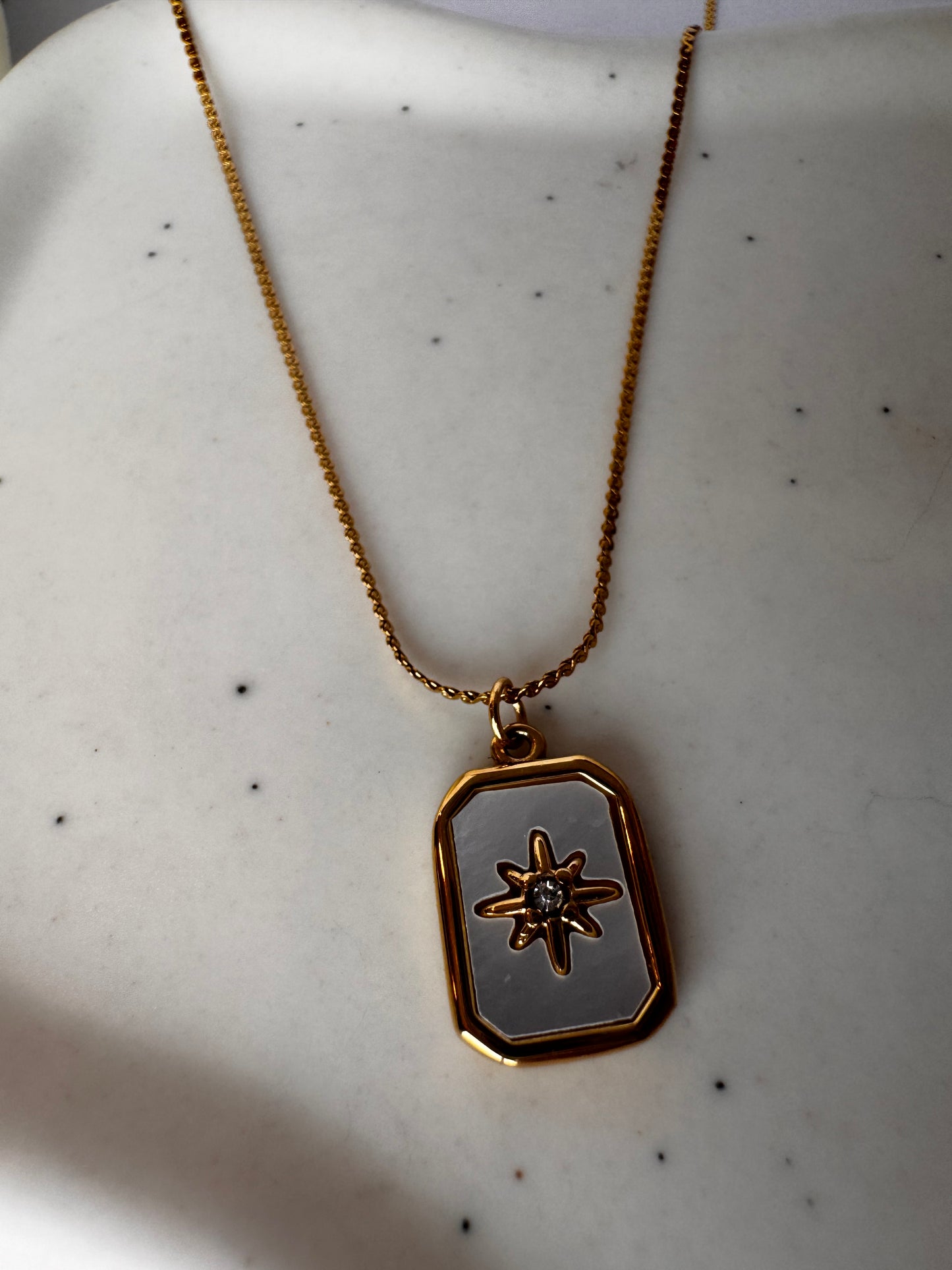 Venus Necklace