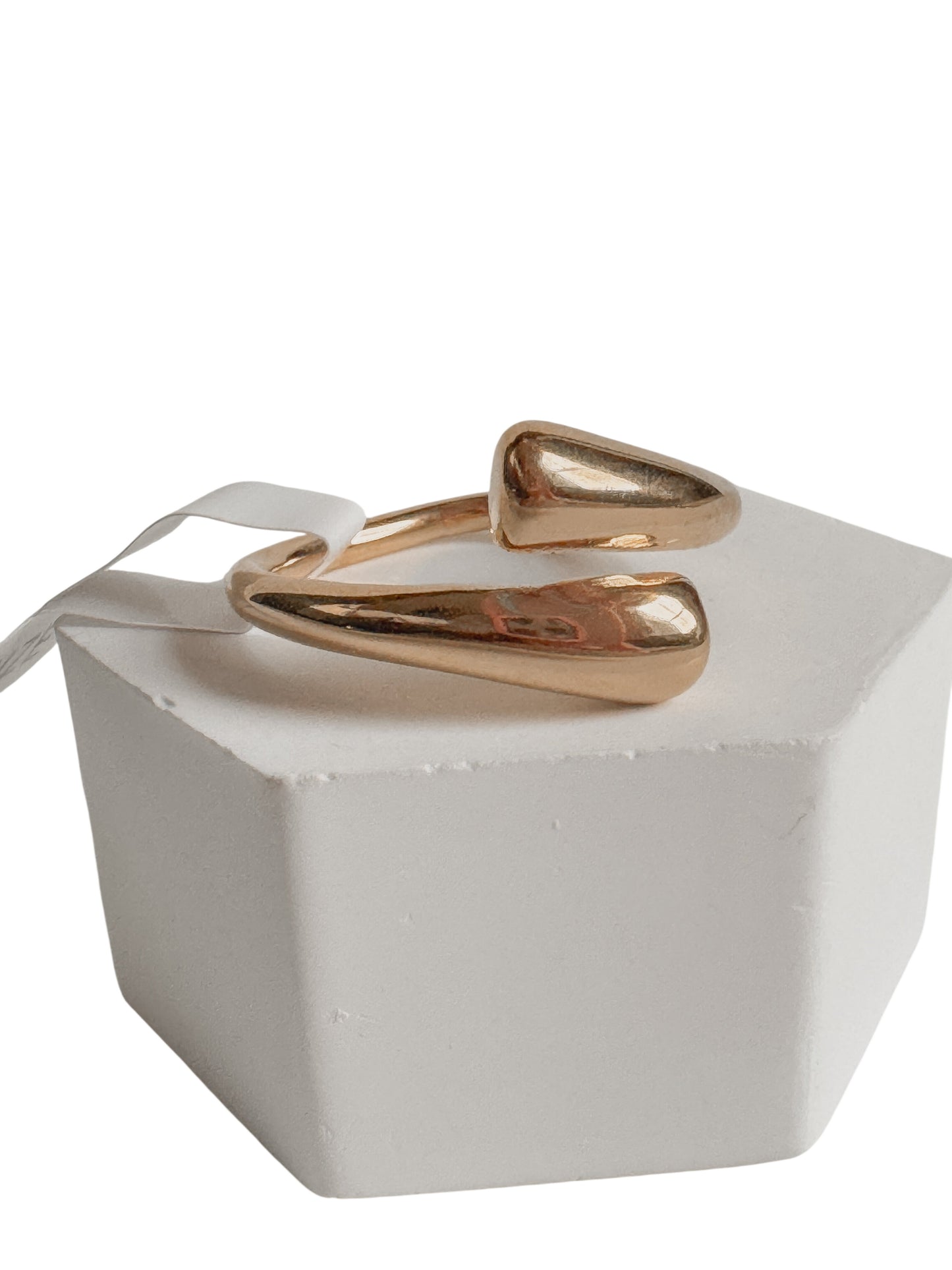 Victoria Ring