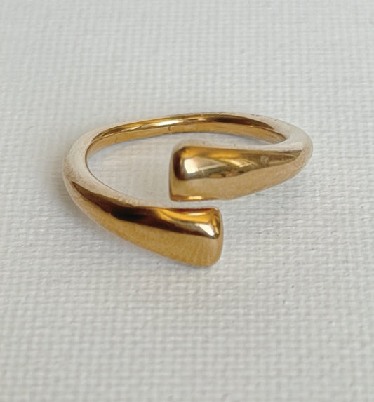 Victoria Ring