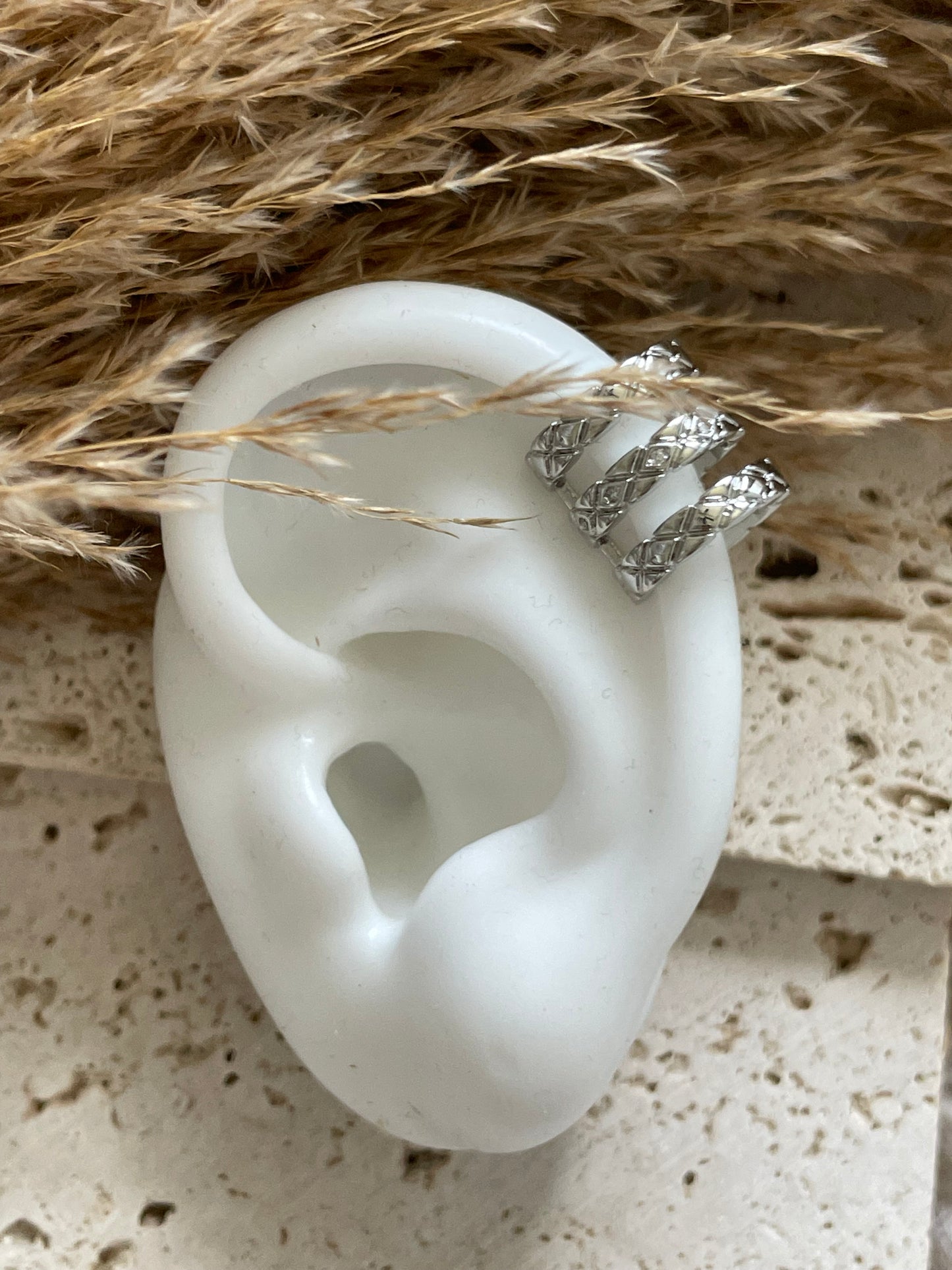 Málaga  Ear Cuff