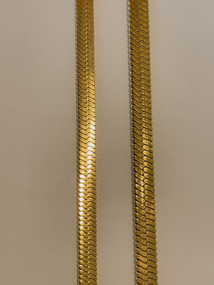 Blade Chain