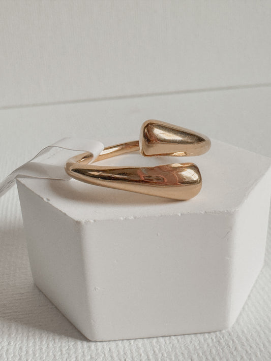 Victoria Ring
