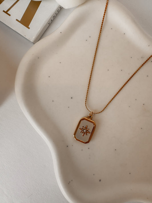 Venus Necklace