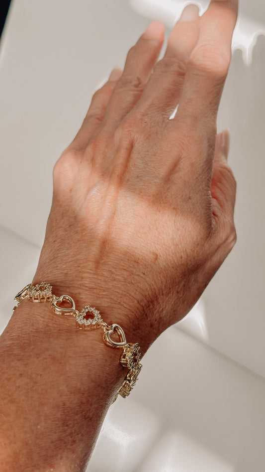 Heart Gold Bracelet