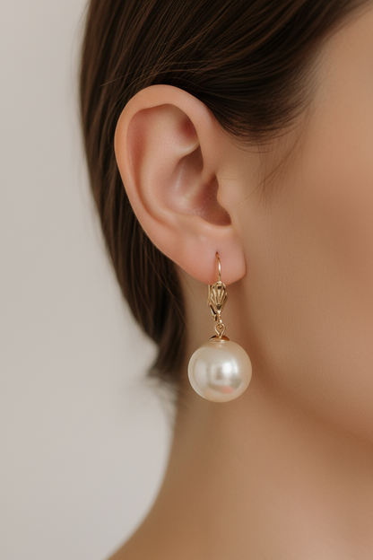 Olé Dangle Pearl Earrings