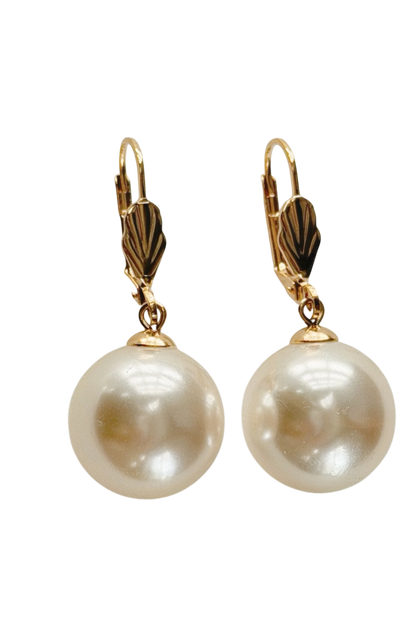 Olé Dangle Pearl Earrings